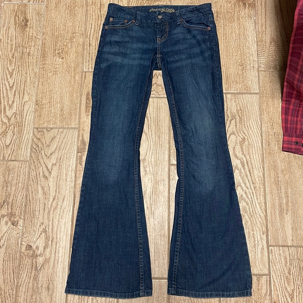 SOLD - American Eagle flare jeans